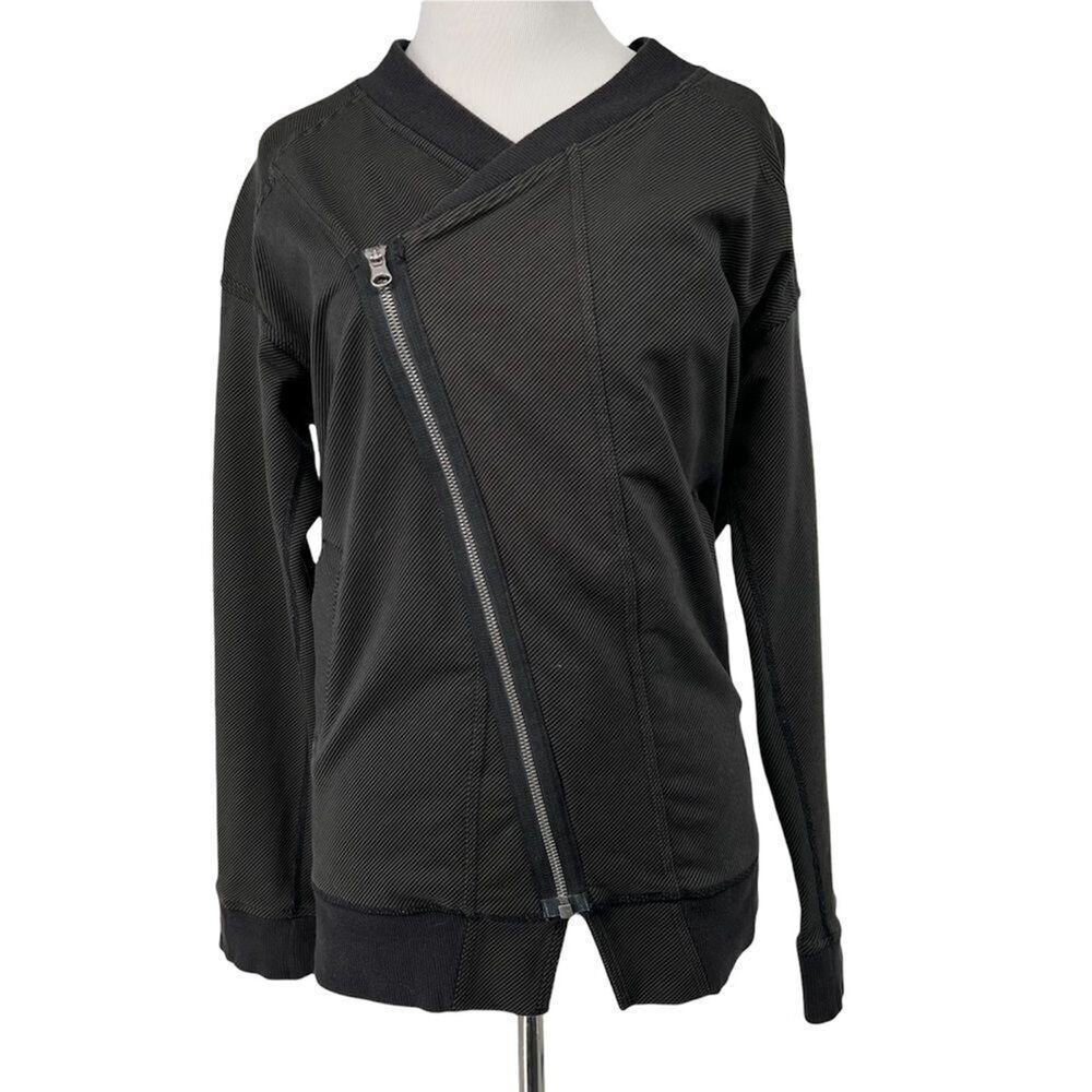 Lululemon‎ Dark Gray Side Zip Adjustable Straps inside Jacket